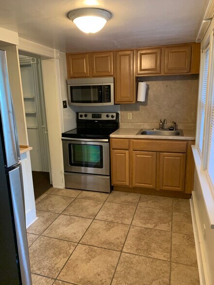Primary Photo - 30 Grampian Blvd