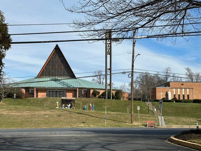 Building Photo - 12710 Veirs Mill Rd
