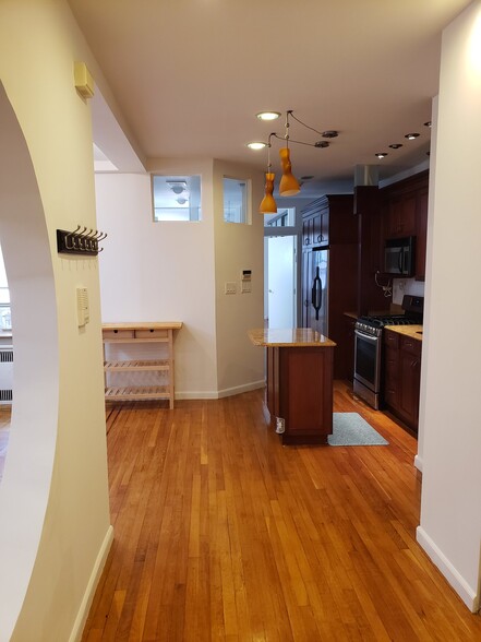 Building Photo - 280 Ocean Pkwy