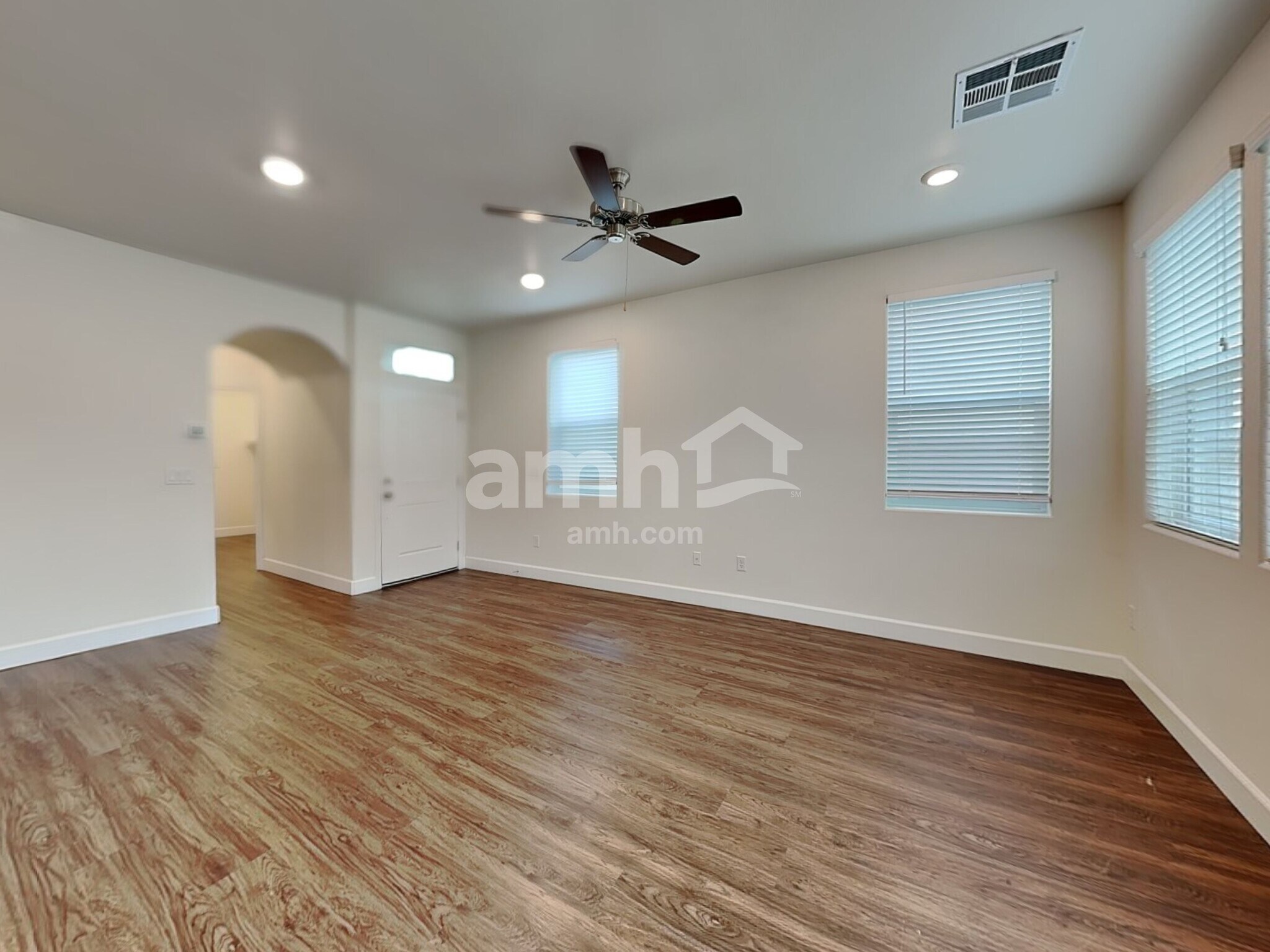 Building Photo - 1479 Garden Swing Ave
