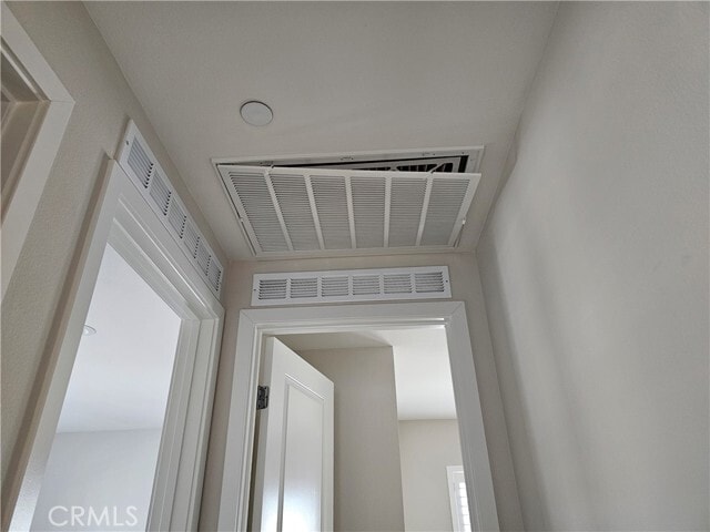 Building Photo - 310 Brackens