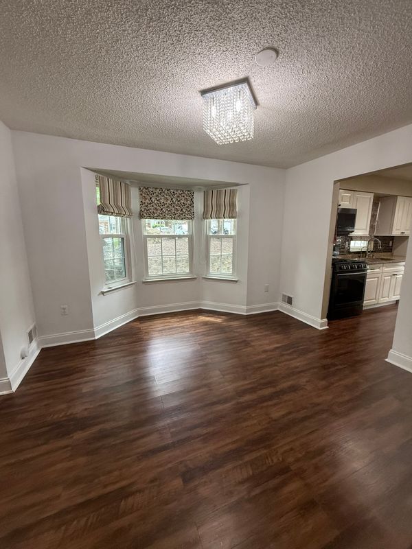 Building Photo - 88 Sapphire Ln