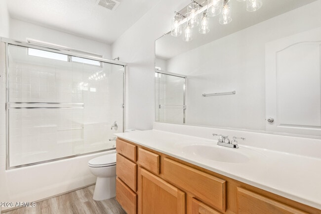 Building Photo - 2232 S Nielson St