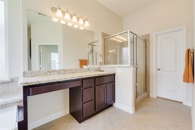 Building Photo - 24918 Azalea Ranch Dr