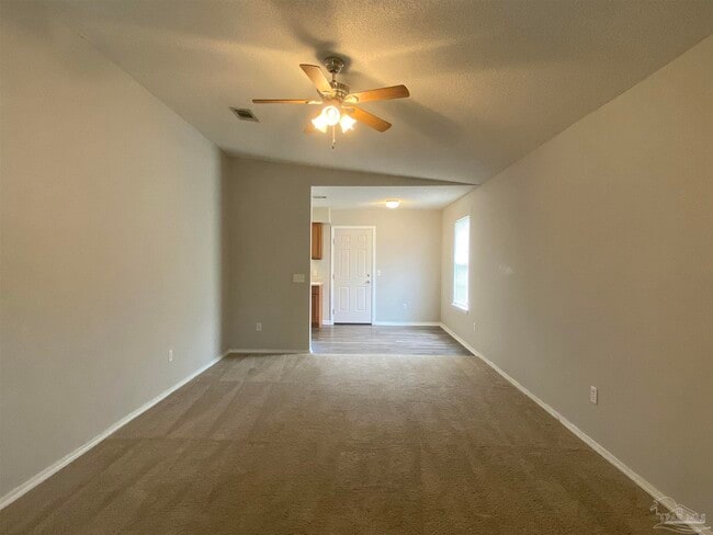Building Photo - 504 Ashwood Ln