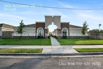 Building Photo - 1st Month Free - 2 bed 2 Bath in Weslaco