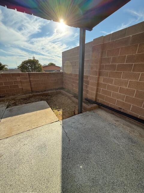 Building Photo - 1527 Donette Pl NE