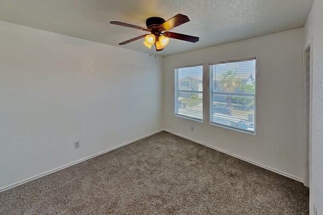 Building Photo - 4523 Rothberger Way
