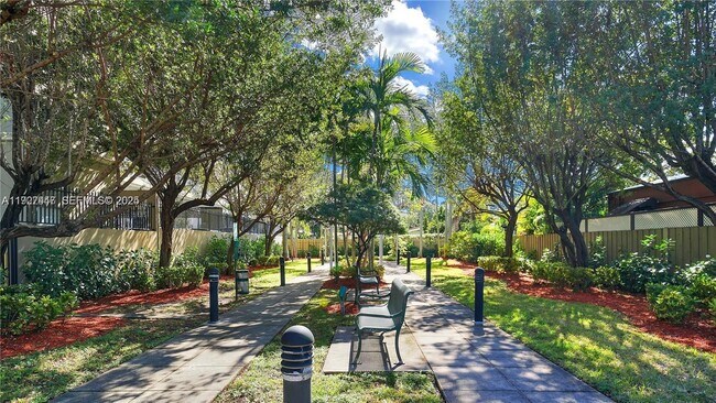 Building Photo - 120 Douglas Rd