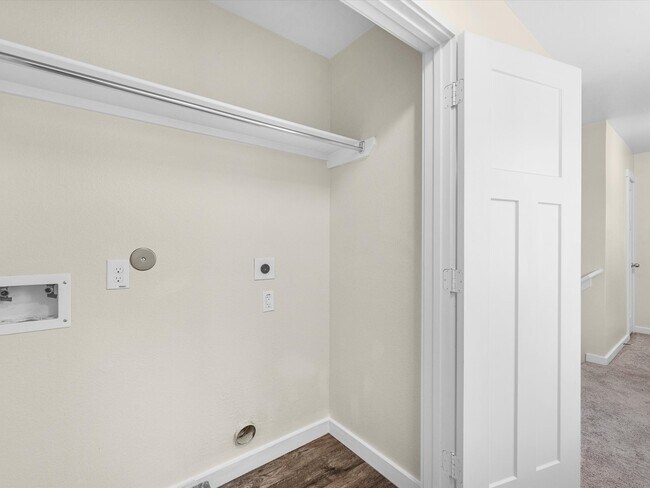 Building Photo - 21155 Gosling Rd