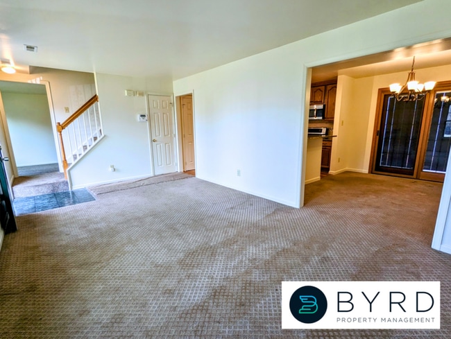 Building Photo - 9709 Ransom Hills Terrace