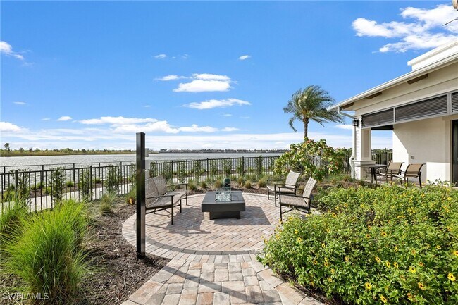 Building Photo - 12041 Canal Grande Dr