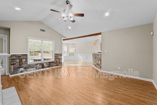 Building Photo - 284 High Meadows Cir