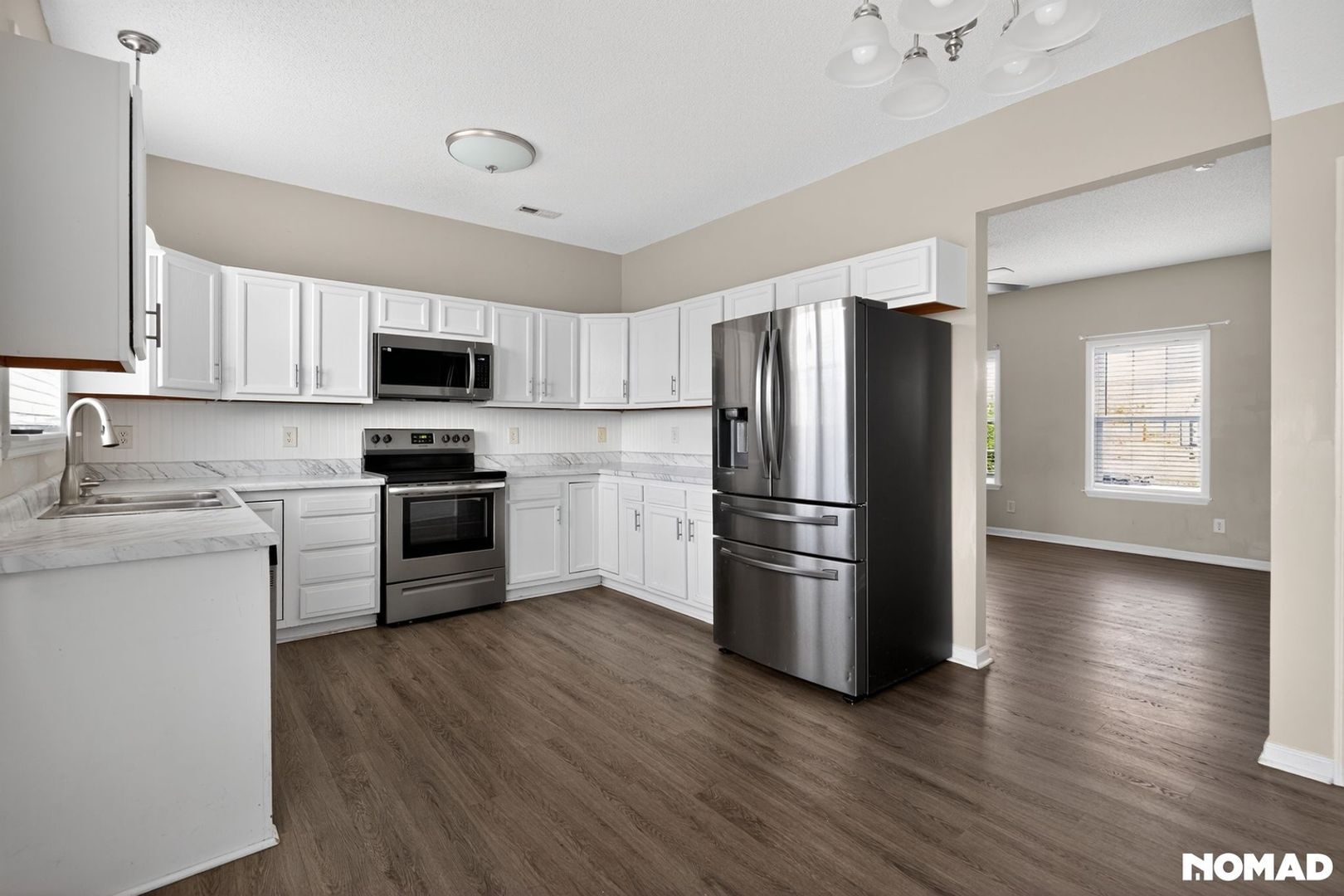 Building Photo - 123 Hardin Dr