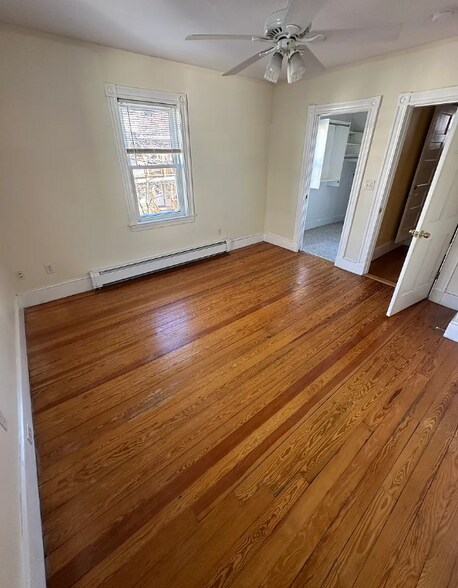 Building Photo - 28 Montfern Ave