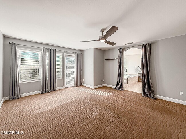 Building Photo - 4948 Via Coronado