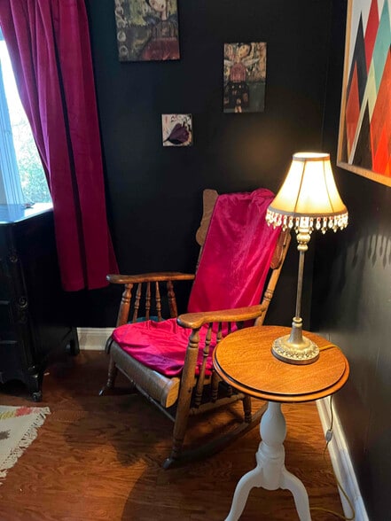 Building Photo - 12 Laurel Terrace