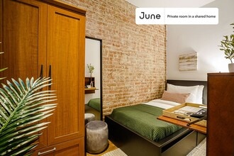 Building Photo - Room in Shared 4 bed/2 bath home