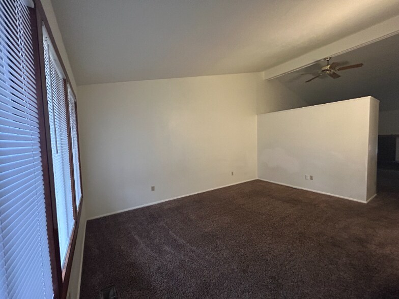 Building Photo - 1636 Targhee Dr