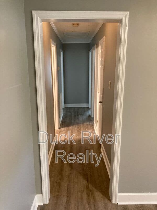 Building Photo - 206 Lee Dr