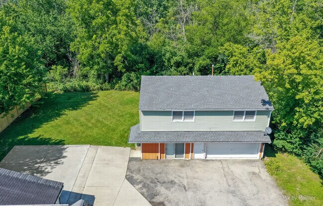 Building Photo - 548 N Hainesville Rd