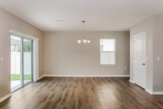 Building Photo - 10135 Mangrove Well Rd