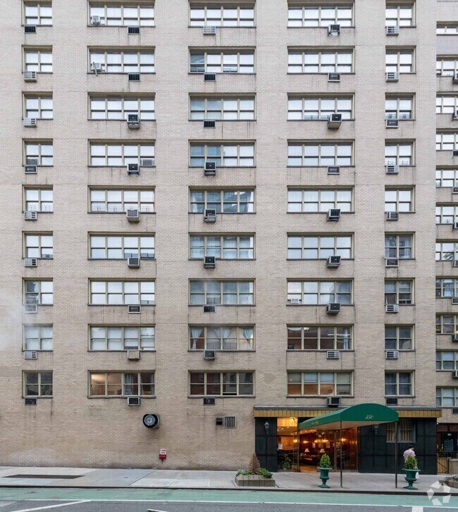 Building Photo - Eastgate House