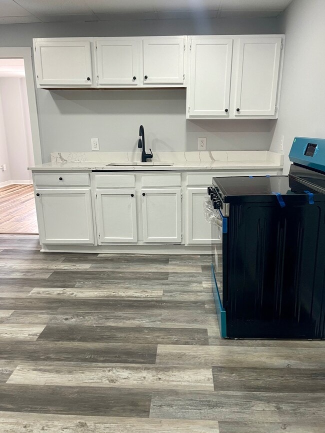 Building Photo - 43-45-45 N Broad St