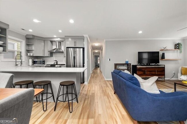 Primary Photo - 65 Howell St NE