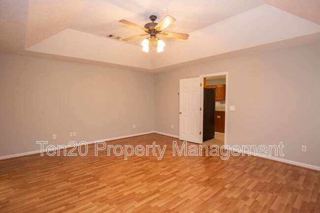 Building Photo - 59 Walnut Ct