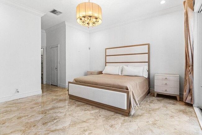 Building Photo - 4023 NW 58th St