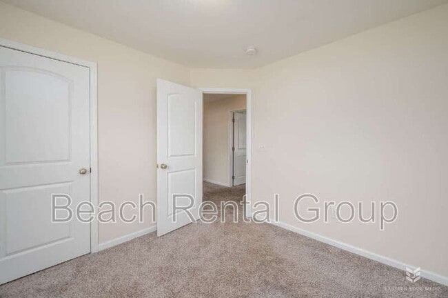 Building Photo - 1821 Ambridge Dr