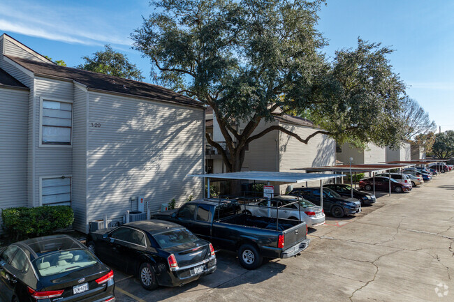 9707 Richmond Ave - Doma Chase