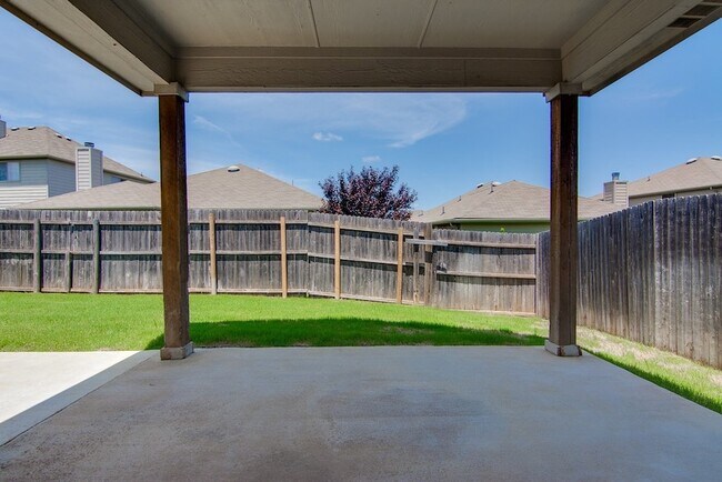 Building Photo - 12524 Panorama Dr