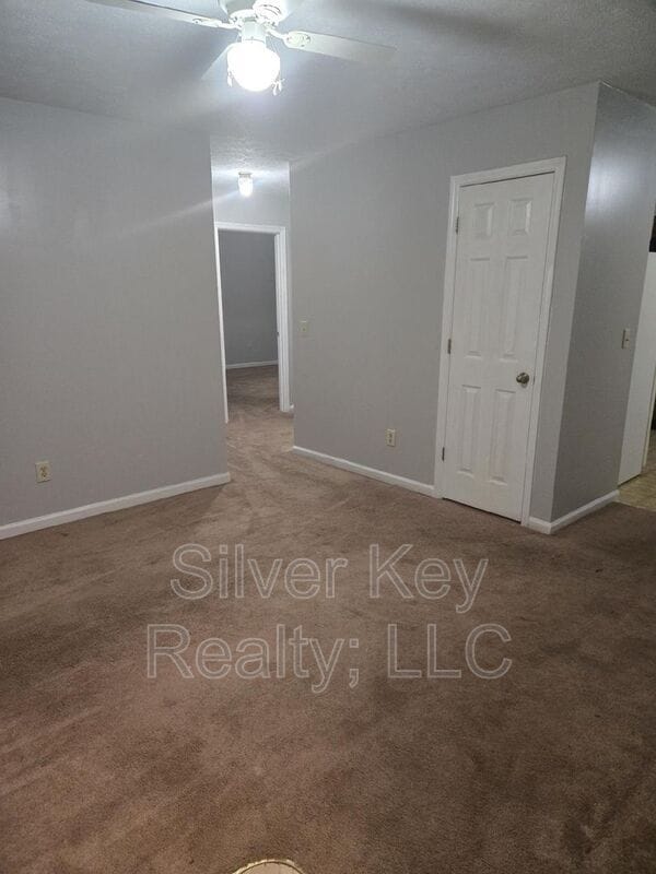 Building Photo - 408-410 Oklahoma St