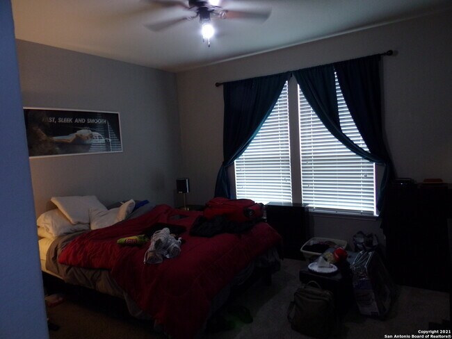 Building Photo - 10506 Castello Cyn