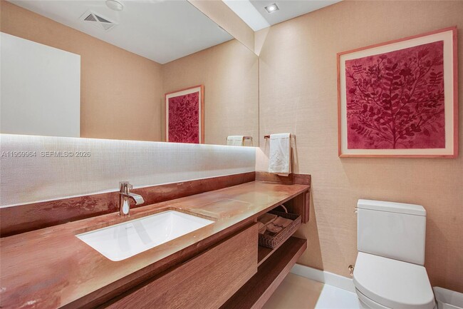 Building Photo - 350 Ocean Dr