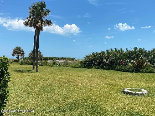 Building Photo - 555 Fillmore Ave