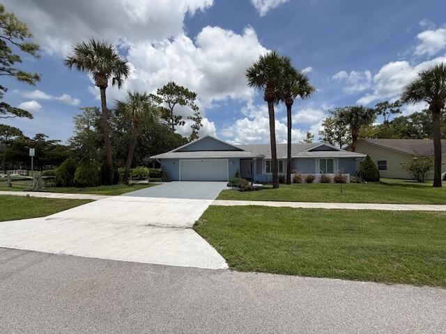 Building Photo - 847 Foresteria Ave