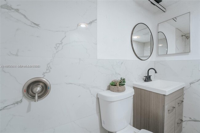 Building Photo - 2041 NW 81st Ave