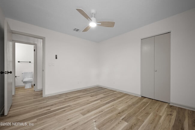 Building Photo - 9350 Arbolita Way