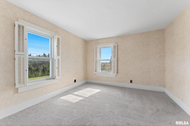 Building Photo - 2442 Mittman Rd