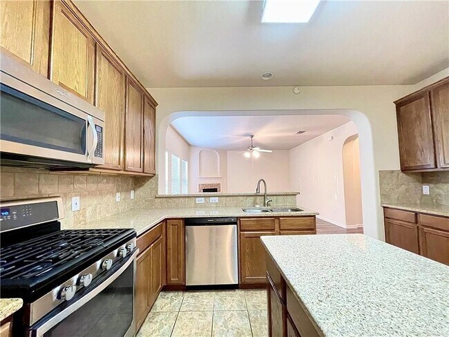 Building Photo - 906 Mesquite Hollow Pl