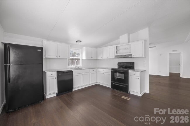 Building Photo - 1144 Eulalia Ln