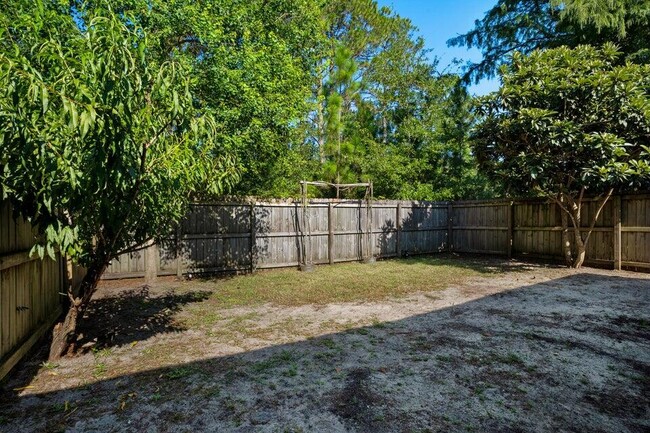Building Photo - 10 Carie Way