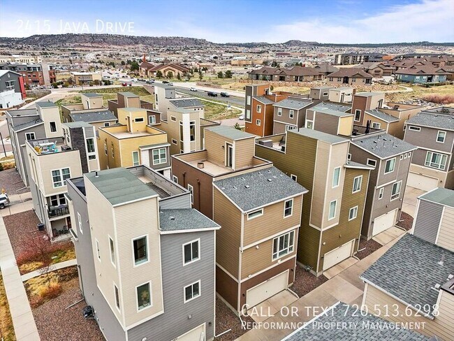 Building Photo - 2415 Java Dr