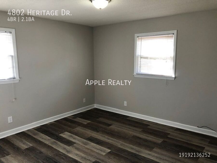 Building Photo - 4802 Heritage Dr