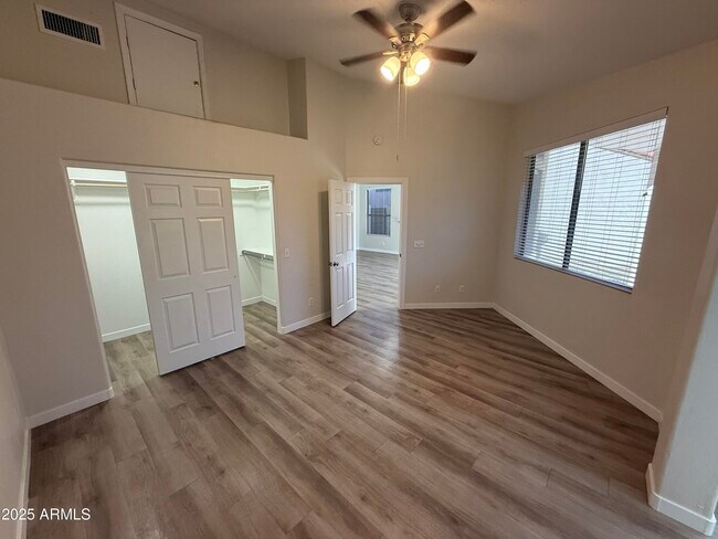 Building Photo - 3440 E Southern Ave