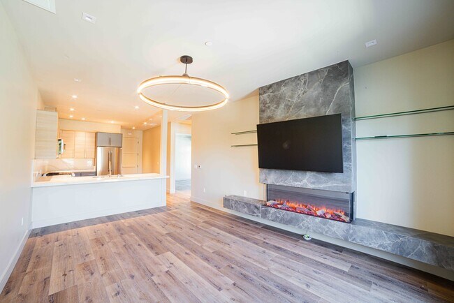 Building Photo - Rhine House Lofts