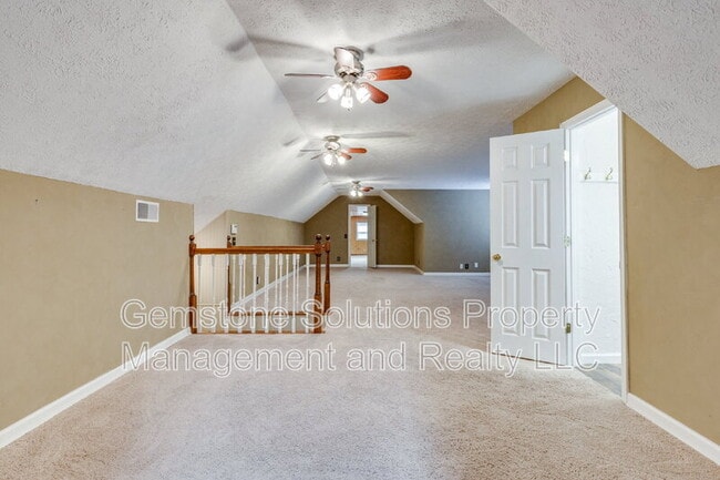 Building Photo - 6738 Quiet Ln